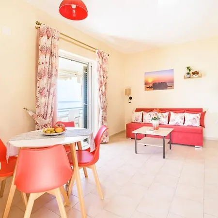 Appartamento Panoramic Balcony Aeolos 108 *