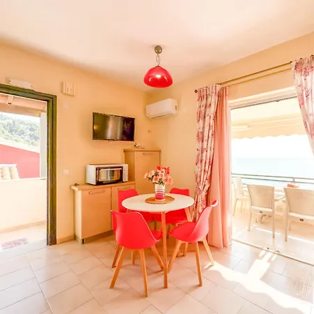 Elias 108 - Blue Glyfada Private Home Apartament *