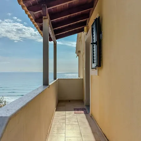 Elias 108 - Blue Private Appartement Glyfada (Corfu)