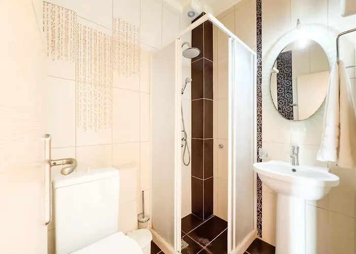 Elias 108 - Blue Private