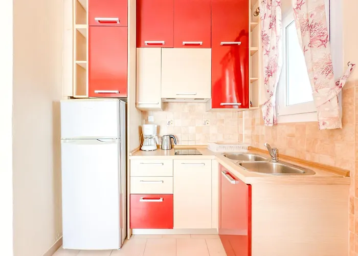 Elias 108 - Blue Private