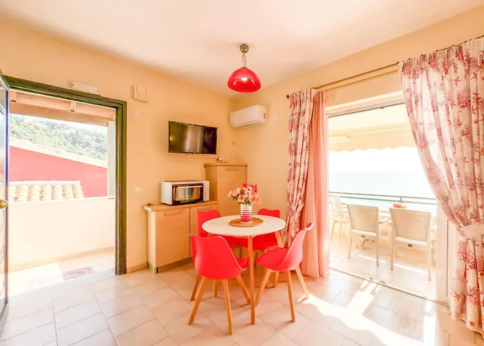 Elias 108 - Blue Private 아파트 *