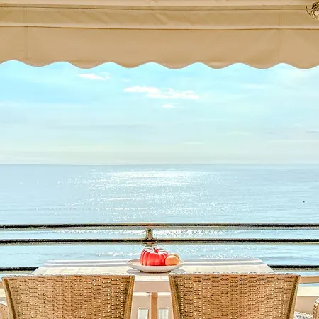 Elias 108 - Blue Glyfada Private Home Apartment